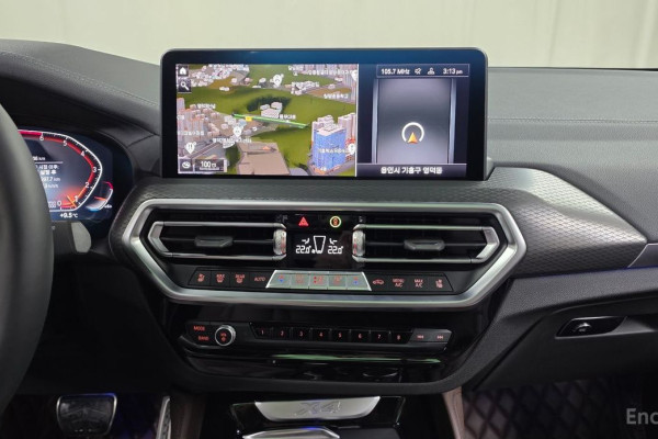 2025 BMW X4 с пробегом 8 106 км