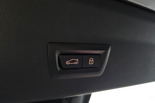 2024 BMW X4 с пробегом 13 528 км