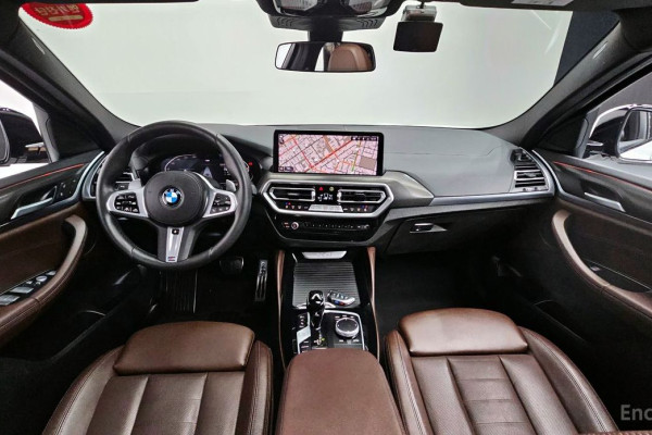2024 BMW X4 с пробегом 23 098 км