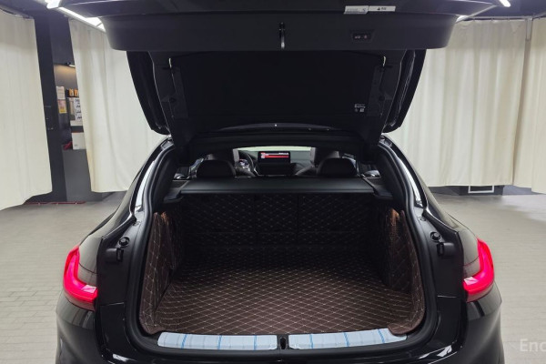 2025 BMW X4 с пробегом 8 106 км