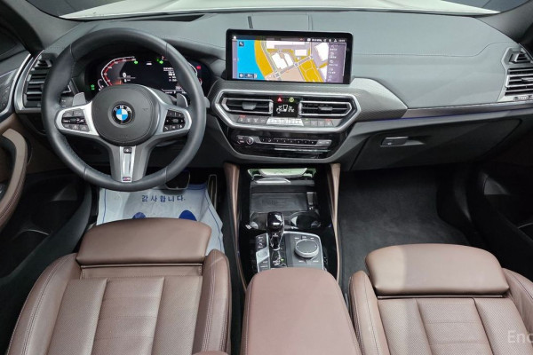 2024 BMW X4 с пробегом 9 420 км