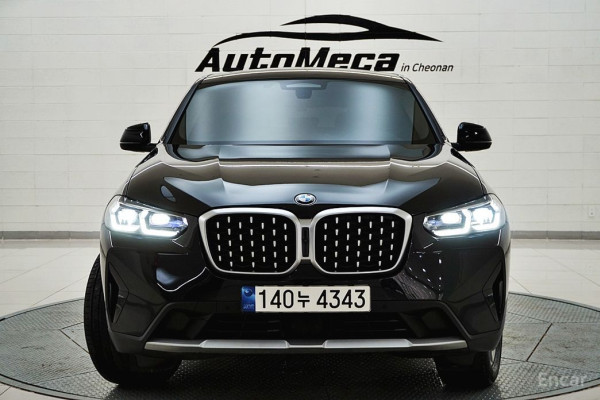 2024 BMW X4 с пробегом 23 002 км