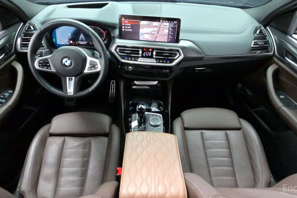 2023 BMW X4 с пробегом 18 408 км