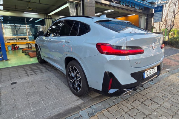 2023 BMW X4 с пробегом 30 119 км