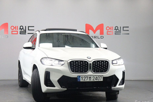 2023 BMW X4 с пробегом 49 500 км