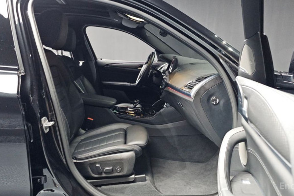 2025 BMW X4 с пробегом 25 374 км