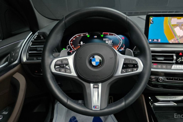 2024 BMW X4 с пробегом 9 420 км