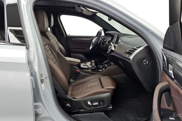 2023 BMW X4 с пробегом 32 586 км