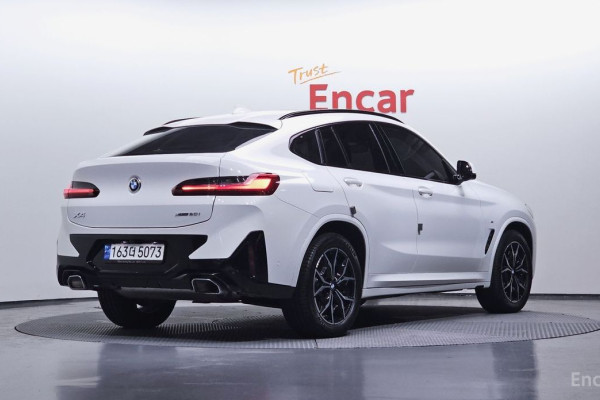 2023 BMW X4 с пробегом 15 917 км