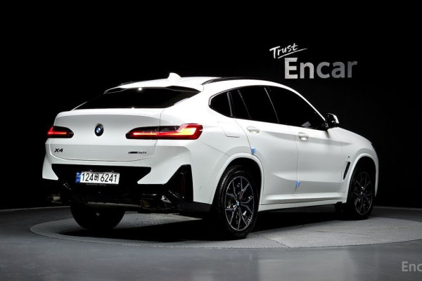 2023 BMW X4 с пробегом 24 625 км