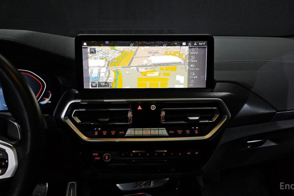 2025 BMW X4 с пробегом 25 374 км