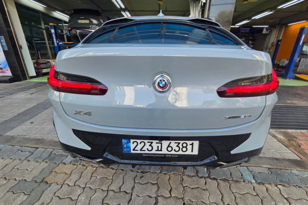 2023 BMW X4 с пробегом 30 119 км
