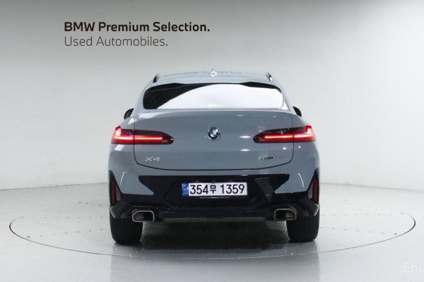 2024 BMW X4 с пробегом 40 031 км