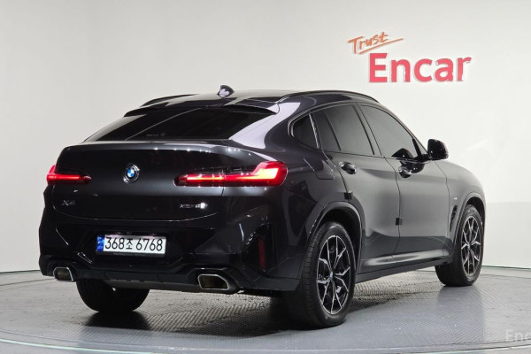 2023 BMW X4 с пробегом 46 565 км