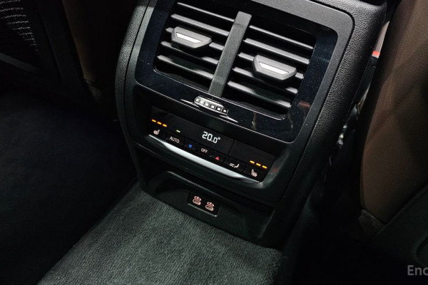 2023 BMW X4 с пробегом 40 272 км