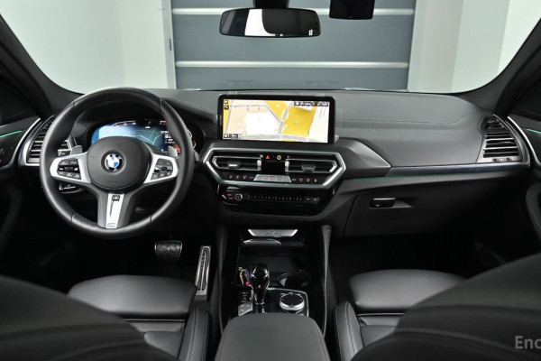 2024 BMW X4 с пробегом 40 031 км