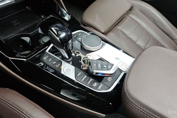 2024 BMW X4 с пробегом 25 806 км