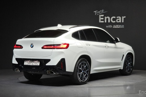 2024 BMW X4 с пробегом 26 423 км