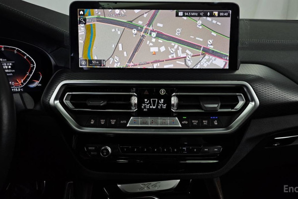 2023 BMW X4 с пробегом 36 576 км