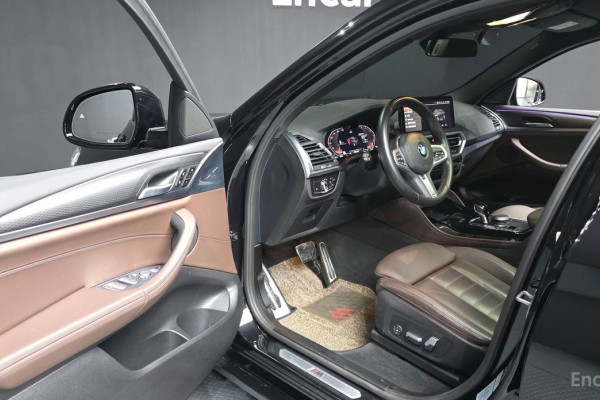 2023 BMW X4 с пробегом 61 452 км