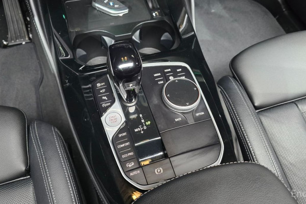 2024 BMW X4 с пробегом 16 243 км