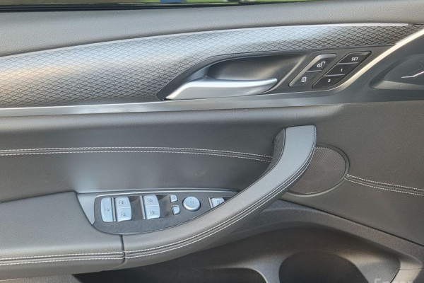 2023 BMW X4 с пробегом 30 119 км