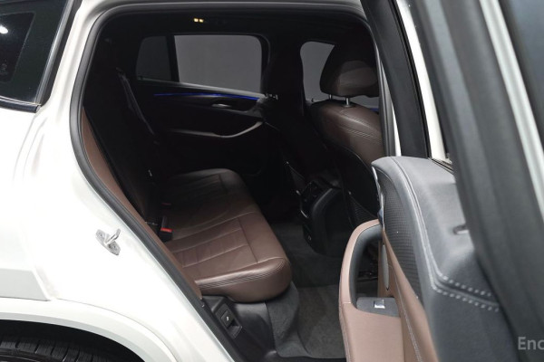 2023 BMW X4 с пробегом 24 625 км