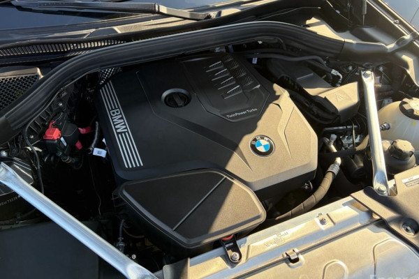 2024 BMW X4 с пробегом 7 320 км