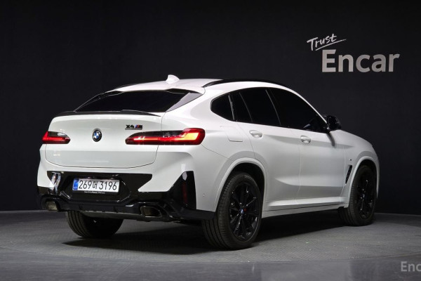 2025 BMW X4 с пробегом 4 956 км