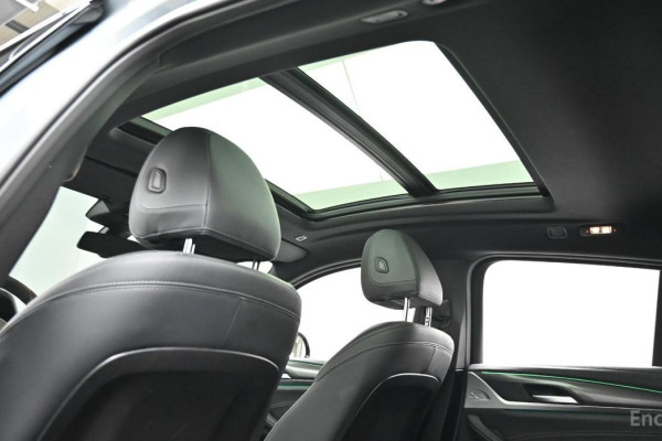 2024 BMW X4 с пробегом 40 031 км