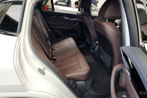 2023 BMW X4 с пробегом 47 006 км