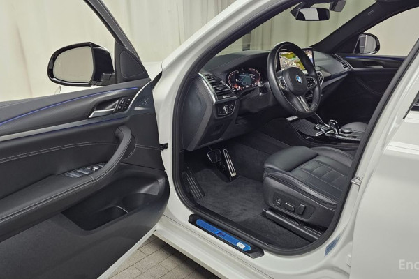 2024 BMW X4 с пробегом 26 423 км