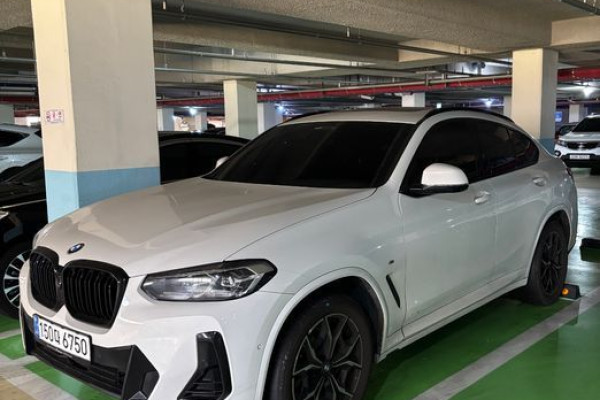 2023 BMW X4 с пробегом 51 000 км
