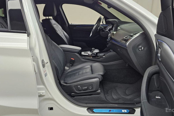 2024 BMW X4 с пробегом 26 423 км