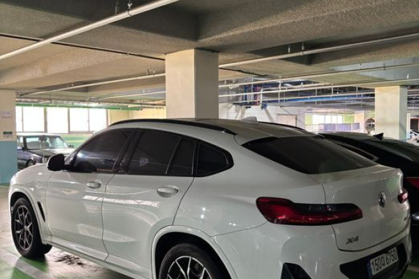 2023 BMW X4 с пробегом 51 000 км