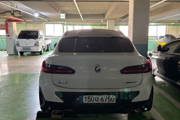 2023 BMW X4 с пробегом 51 000 км