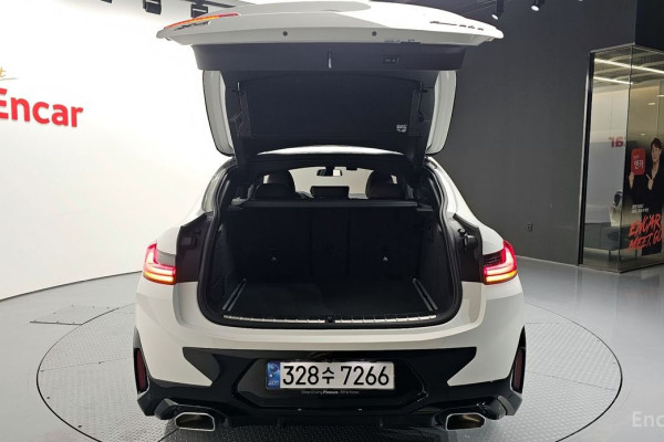2024 BMW X4 с пробегом 25 806 км