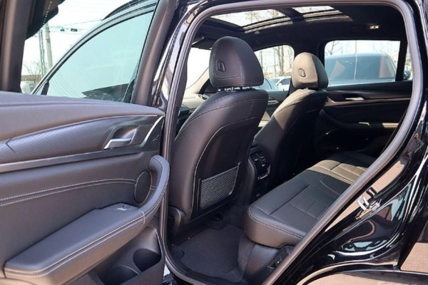 2024 BMW X4 с пробегом 24 253 км