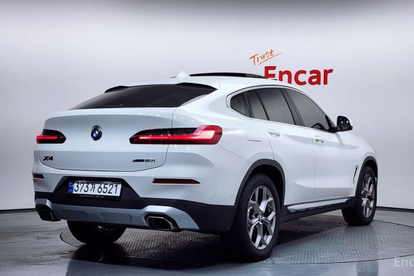 2023 BMW X4 с пробегом 43 750 км