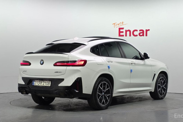2023 BMW X4 с пробегом 40 024 км