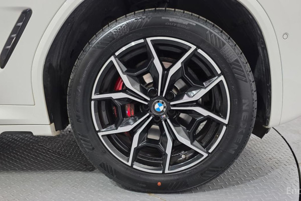 2023 BMW X4 с пробегом 40 024 км