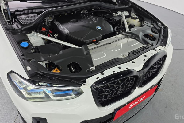 2023 BMW X4 с пробегом 40 024 км