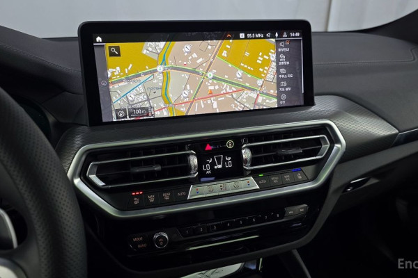 2025 BMW X4 с пробегом 4 956 км