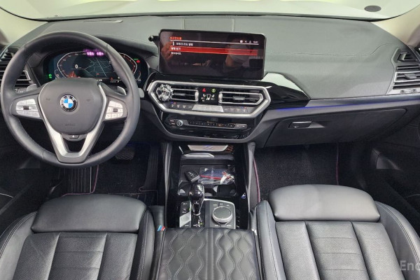 2023 BMW X4 с пробегом 43 750 км