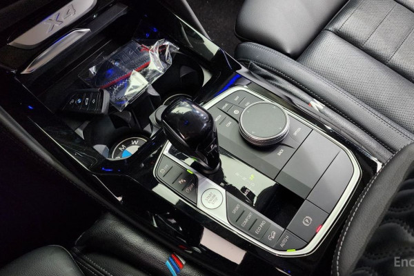 2023 BMW X4 с пробегом 43 750 км