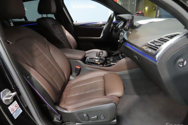 2023 BMW X4 с пробегом 16 800 км