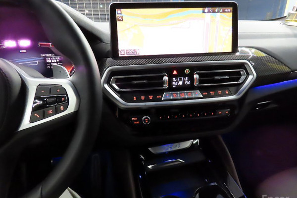 2023 BMW X4 с пробегом 16 800 км