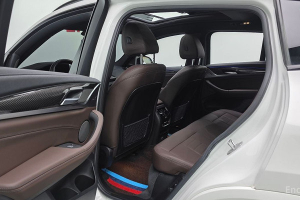 2023 BMW X4 с пробегом 40 024 км