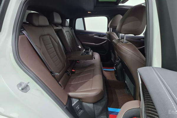 2023 BMW X4 с пробегом 40 024 км