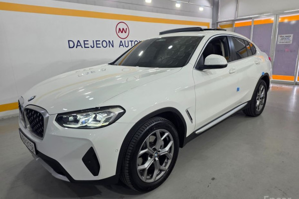 2024 BMW X4 с пробегом 44 372 км